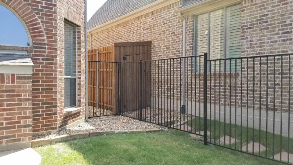 Metal Fences and Gates North Metro Dallas TX